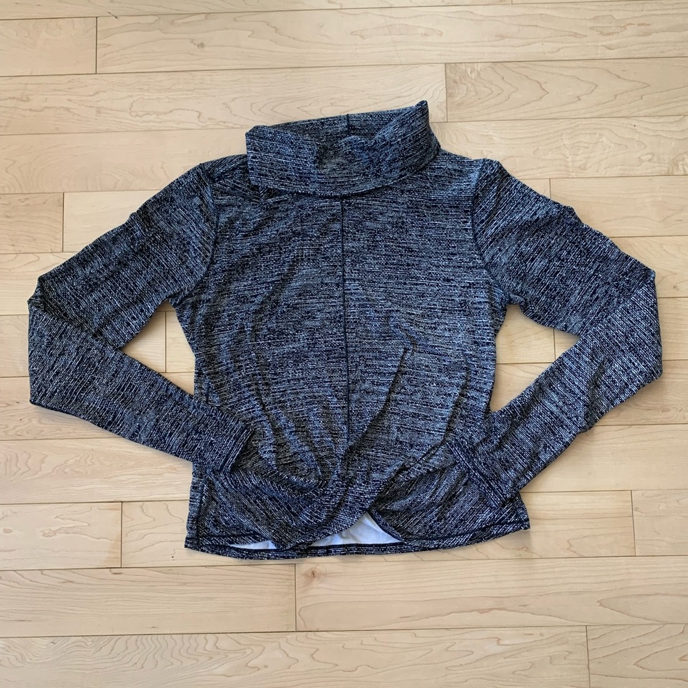 Lululemon turtle neck